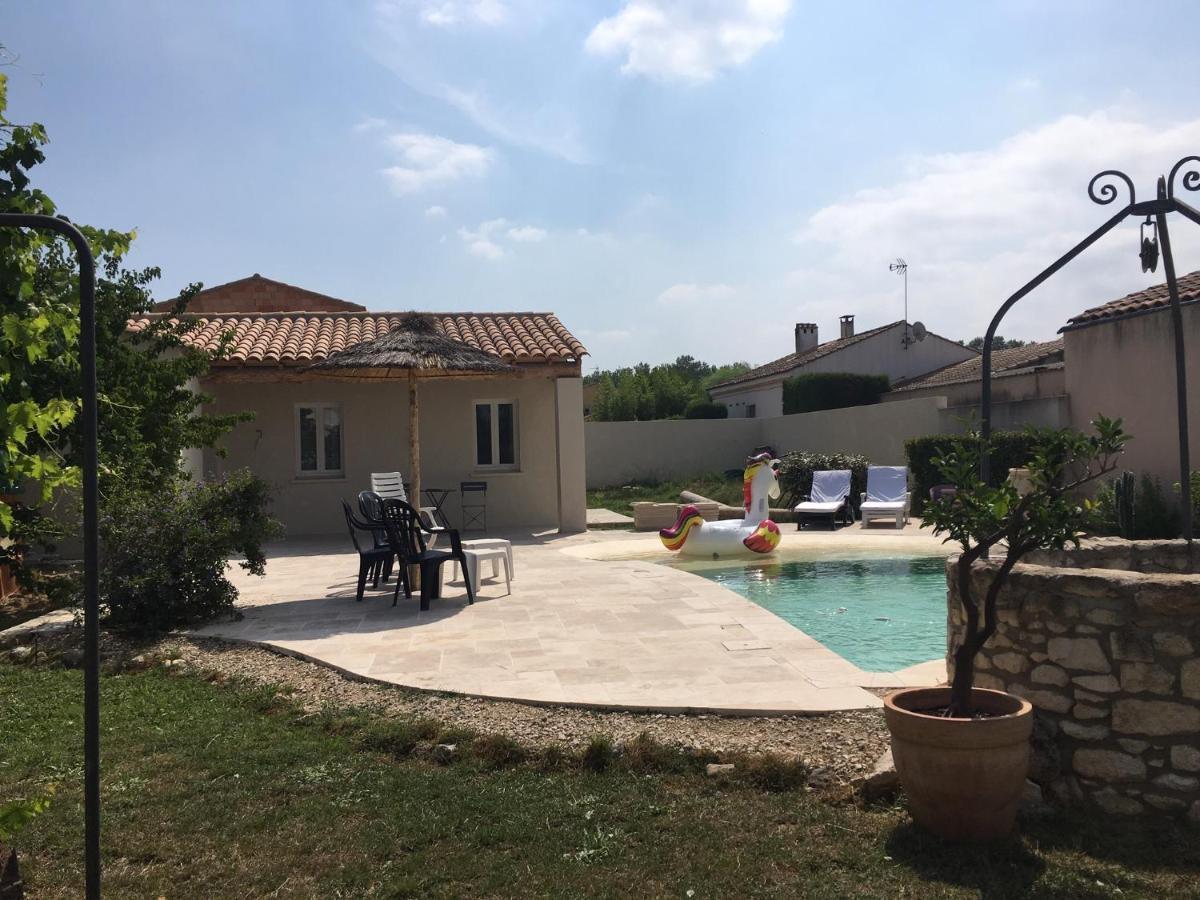 Coquet 2 Pieces Au Calme Avec Piscine Villa Fontvieille Eksteriør bilde