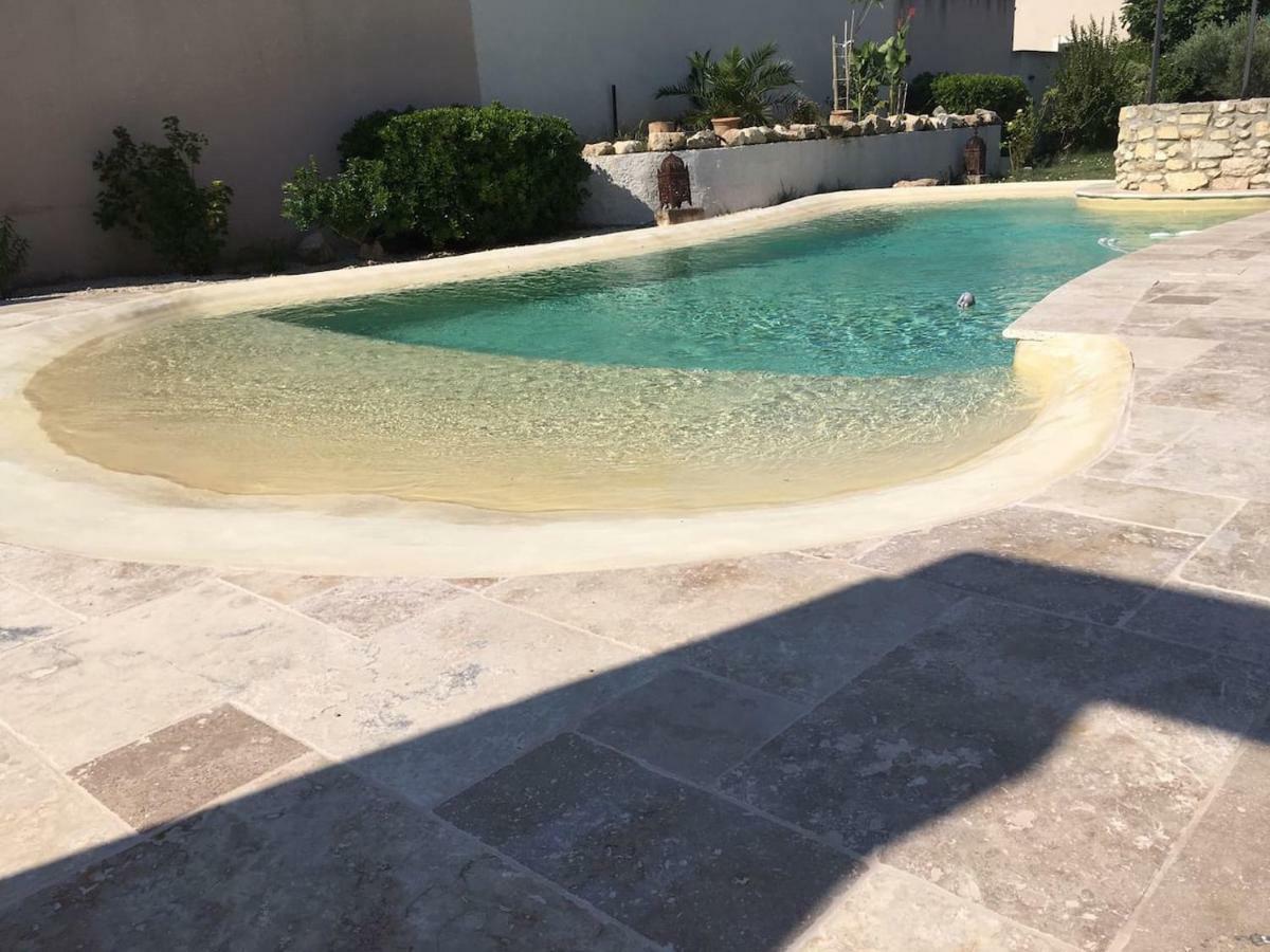 Coquet 2 Pieces Au Calme Avec Piscine Villa Fontvieille Eksteriør bilde